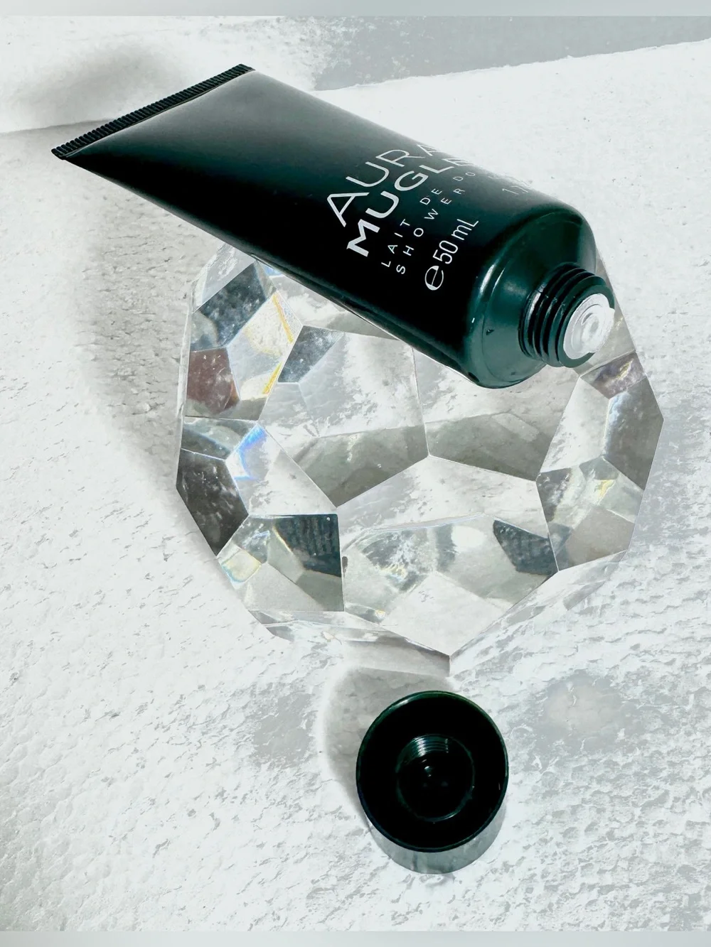 Mugler Aura Shower Milk - Forest Green Tube